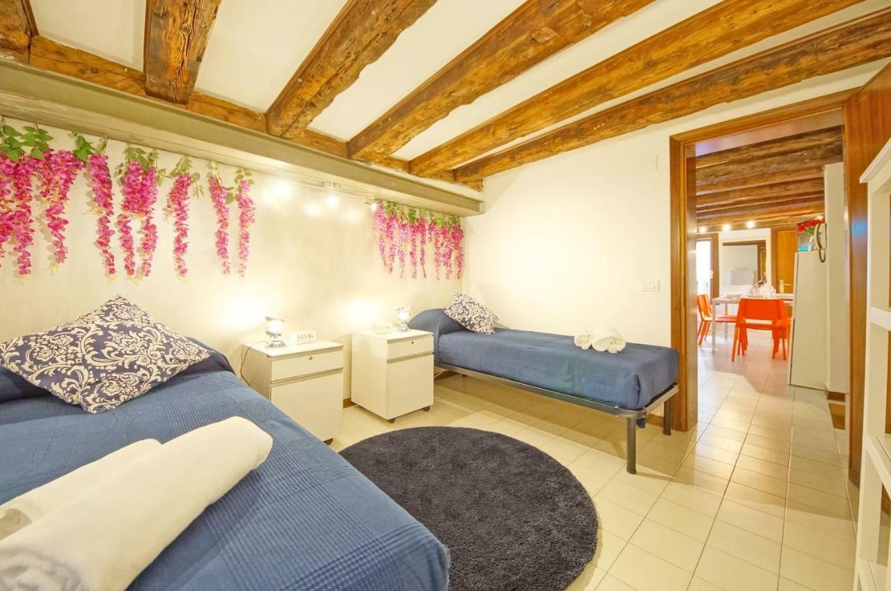 Calle Dei Fabbri San Marco Apartment Venecia Exterior foto